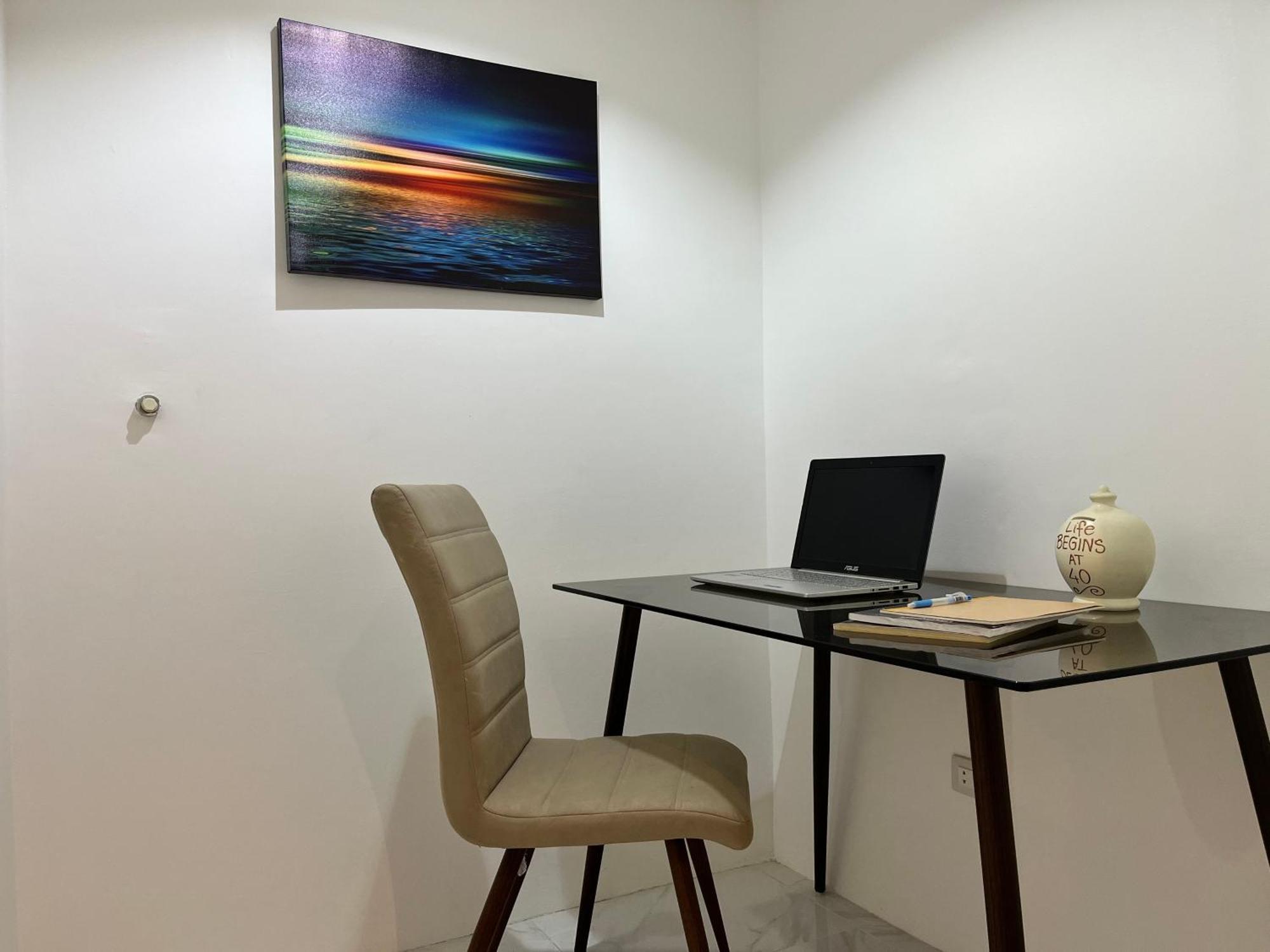 88Th Avenue Aparthotel Cebu Δωμάτιο φωτογραφία